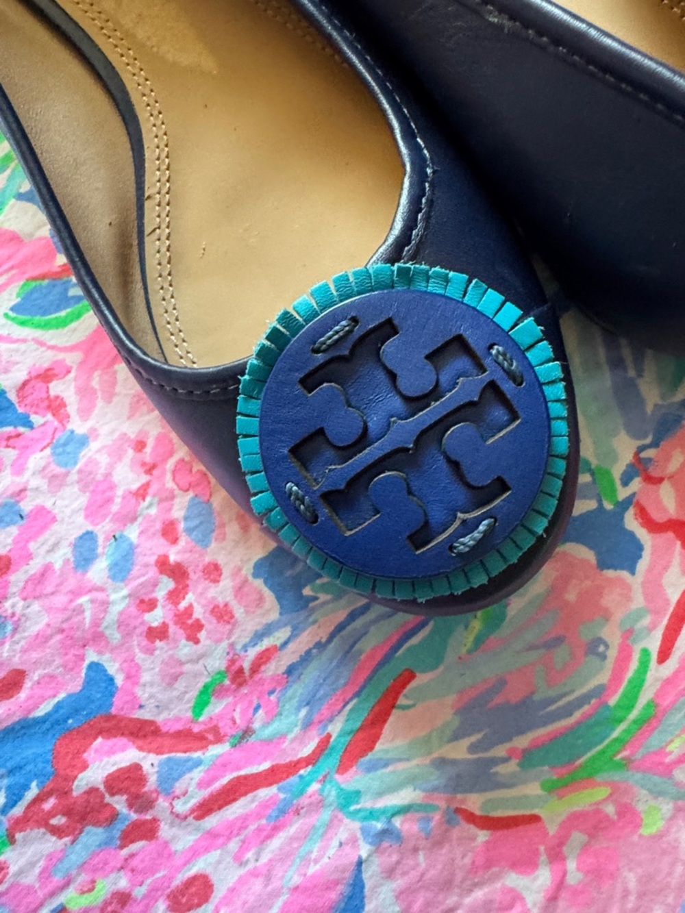 Tory Burch Navy Leather Ballet Flats with Turquoise Logo Disc - Picture 4 of 6